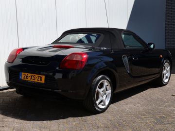 Toyota MR2